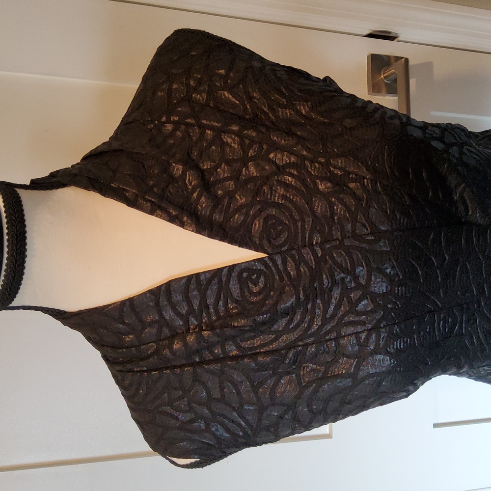 SIMPLY VERA WANG Black Tank Top Size XS